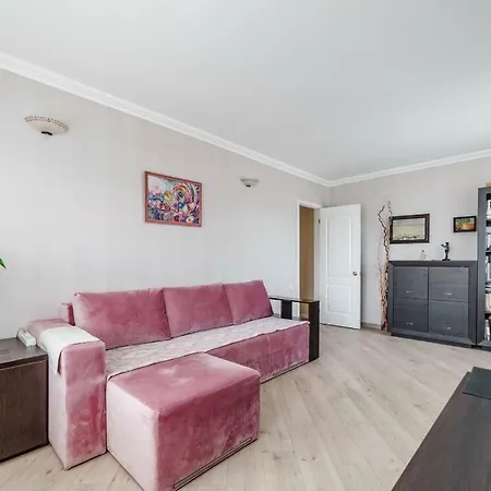 Апартаменти Near Sea Shevchenko Park *